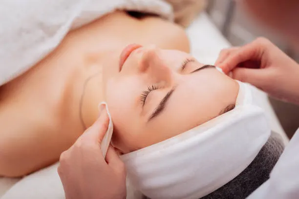 Trattamenti Viso e Corpo - BiBi Nails Sona
